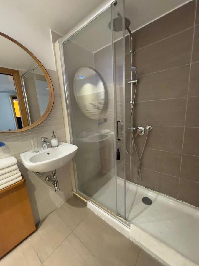Nova Rooms Naples Luaran gambar